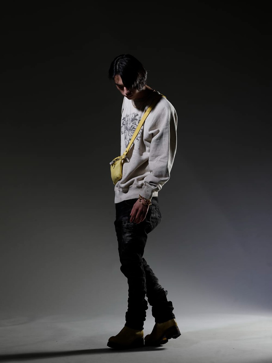 SAINT MICHAEL / BORIS BIDJAN SABERI / GUIDI / TAKAHIROMIYASHITATheSoloist. 2023SS - Yellow color inserted into monotone style - SM-S23-0000-042(Rose Sweat shirt) BV06-CO84T(Small Crossy Body bag Soft Horse Full Grain Leather CO84T) sa.0038SS23-Gold(sa.ball chain necklace. -S- regular Gold) sa.0037SS23-Gold(bone shaped carabiner bracelet.-L- Gold) sa.0036SS23-Gold(bone shaped carabiner bracelet.-S- Gold) P13-TF-F1603K-BLACK-DENIM(P13. TF F1603K BLACK DENIM) PL06V-CO81T(Side Goa Ankle Boots Vibram Sole-Horse Full Grain Leather-CO81T) - 1-002