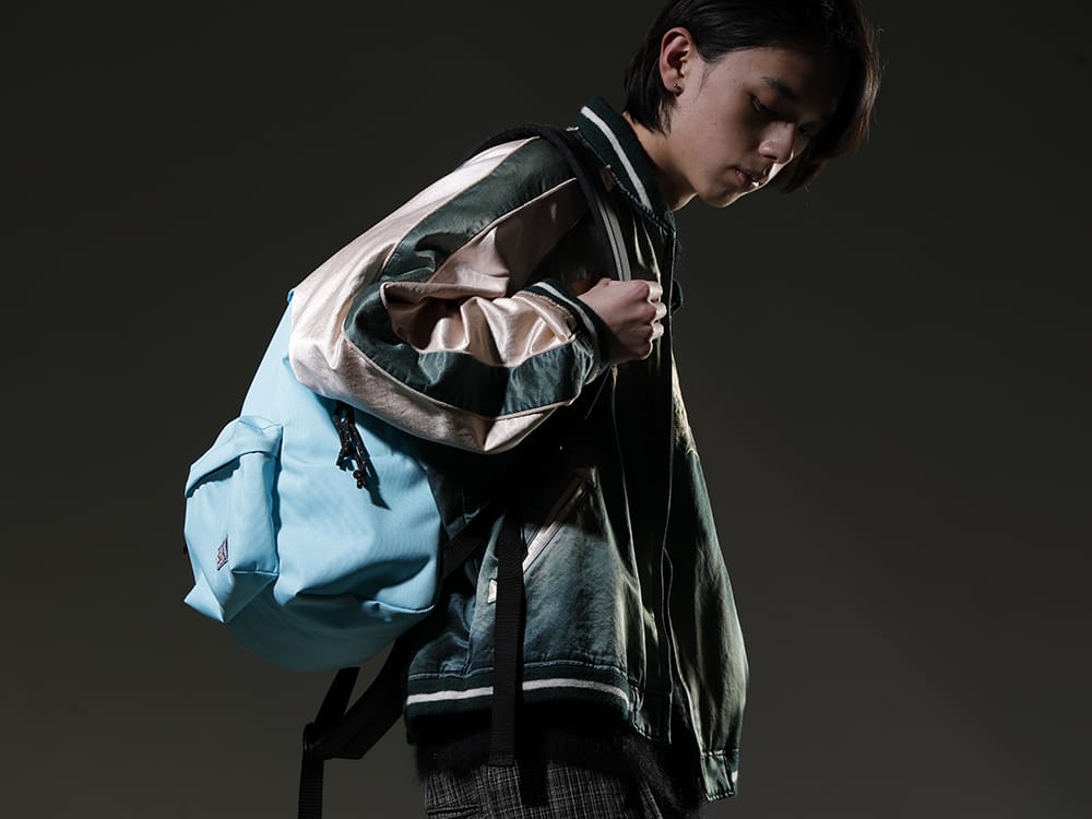 メゾン ミハラヤスヒロ / セントマイケル 2023SS 加工によって雰囲気を漂わせるスカジャン - J10BL051-Green(クラシックフェードスカジャン Green) SM-A22-0000-072(ボーン X レイズド × セントマイケル CLOWN ニット ブラック) SM-S23-0000-079(バックパック バッグ (M) ブルー) - 2-002