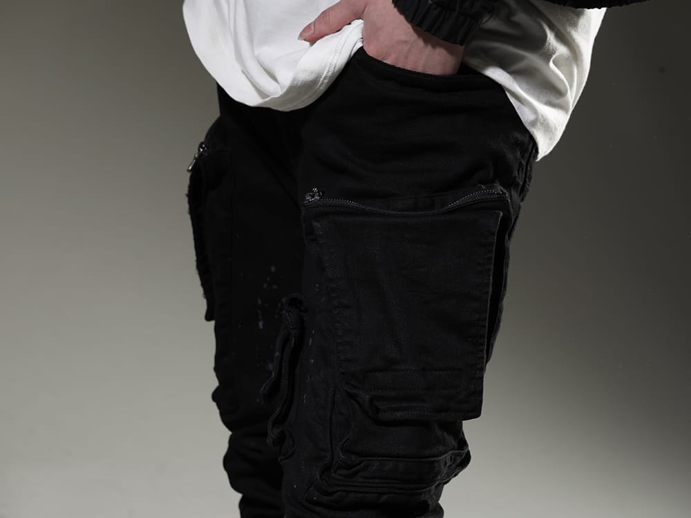 ユリウス 2023SS 見出し3 - 807PAM6-BK(10.5oz ストレッチデニム ダメージペイント カーゴスキニーデニム) - 3-004