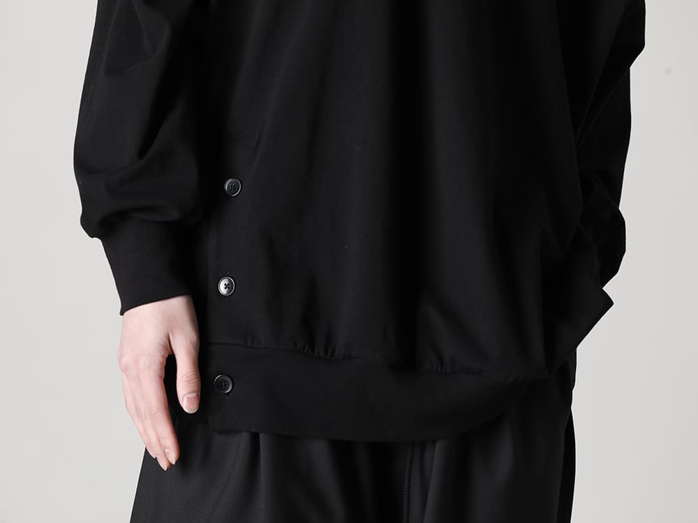 グラウンドワイ 2023SS - Ground Y(グラウンドワイ) 2023SSコレクション デリバリー第二弾が到着！只今より店頭・通販共に販売開始！ - GA-B25-001-Black(100/2 コットンブロード ナポレオンシャツ Black) GA-B25-001-White(100/2 コットンブロード ナポレオンシャツ ホワイト) GI-T10-040(左肩開き バルーンTシャツ) GI-P01-213(プレスフラワー レーヨン フロントフレアパンツ) - 1-001