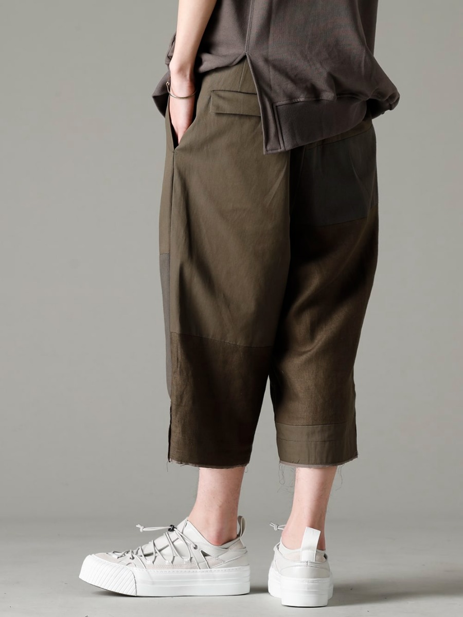 The Viridi-anne(ザ ヴィリジアン) 23SS(春夏) 渋みのある色合いや切りっぱなしの粗野な雰囲気も - VI-3569-04-Dark-olive フラグメント クロップド トラウザー ダーク オリーブ VI-3555-09-L.Gray スニーカー L.グレー 3-003