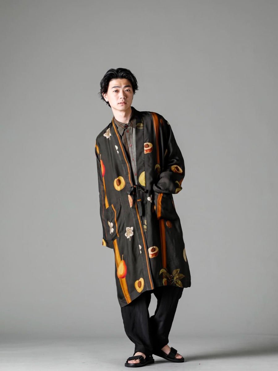 UMA WANG(ユマ ワン) 23SS(春夏) UM8506-Dark Green コリーコート UM1503 ボタンアップ シャツ UM3507-Black パジャマ パンツ  2-001