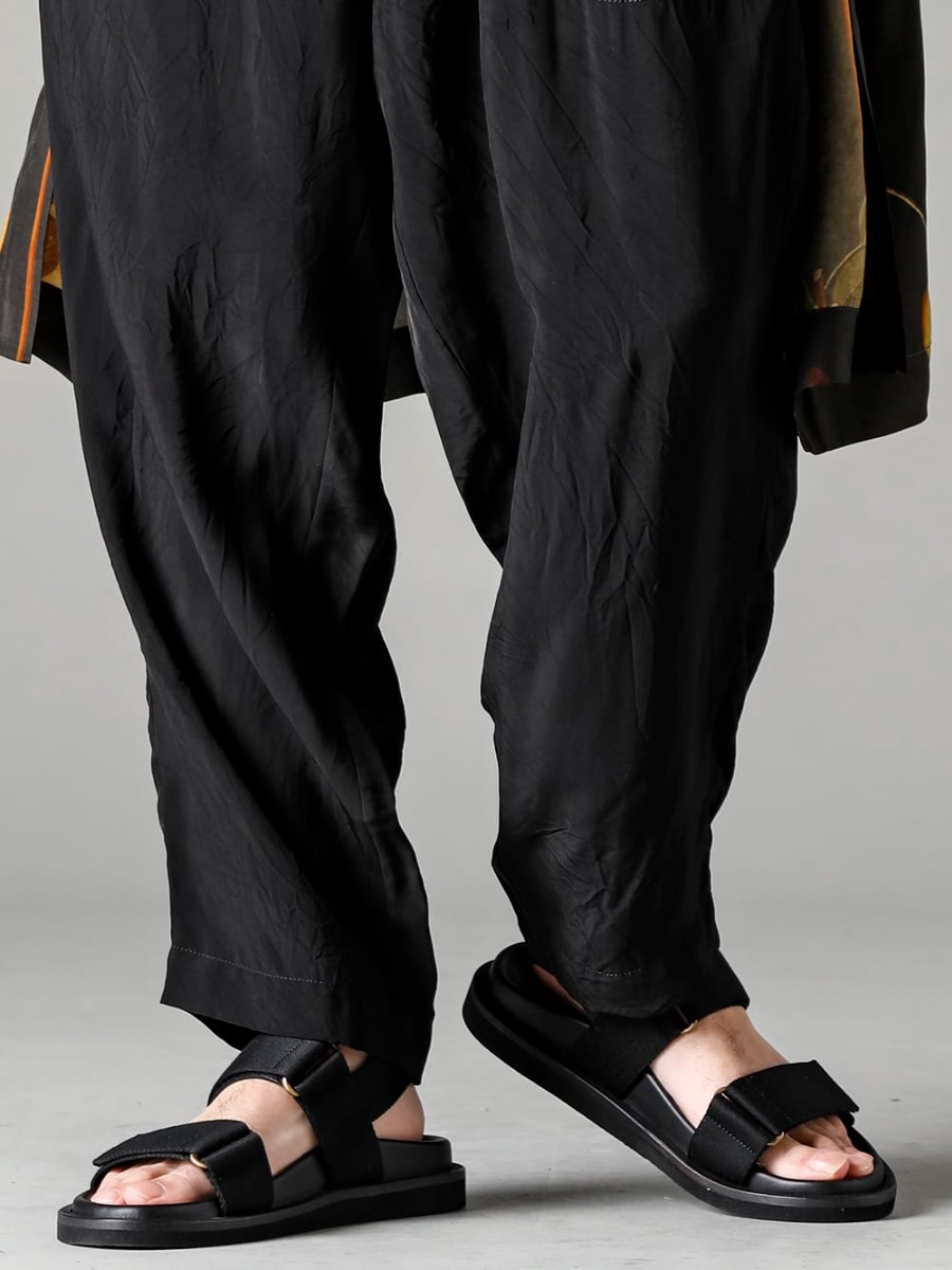 UMA WANG(ユマ ワン) 23SS(春夏) UM8506-Dark Green コリーコート UM1503 ボタンアップ シャツ UM3507-Black パジャマ パンツ  2-005