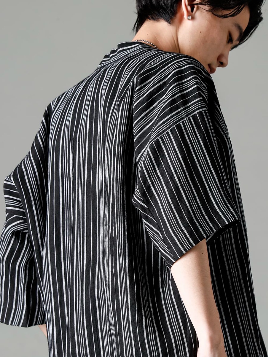 JAN-JAN VAN ESSCHE 23SS(Spring-Summer) JJVE wear suitable for hot and humid spring and summer climate with sophisticated design - SHIRT#93 Shirt #93 Contrast stripe linen batiste HE-T32-082-Black Wrinkle short sleeve T-shirt Black   2-004