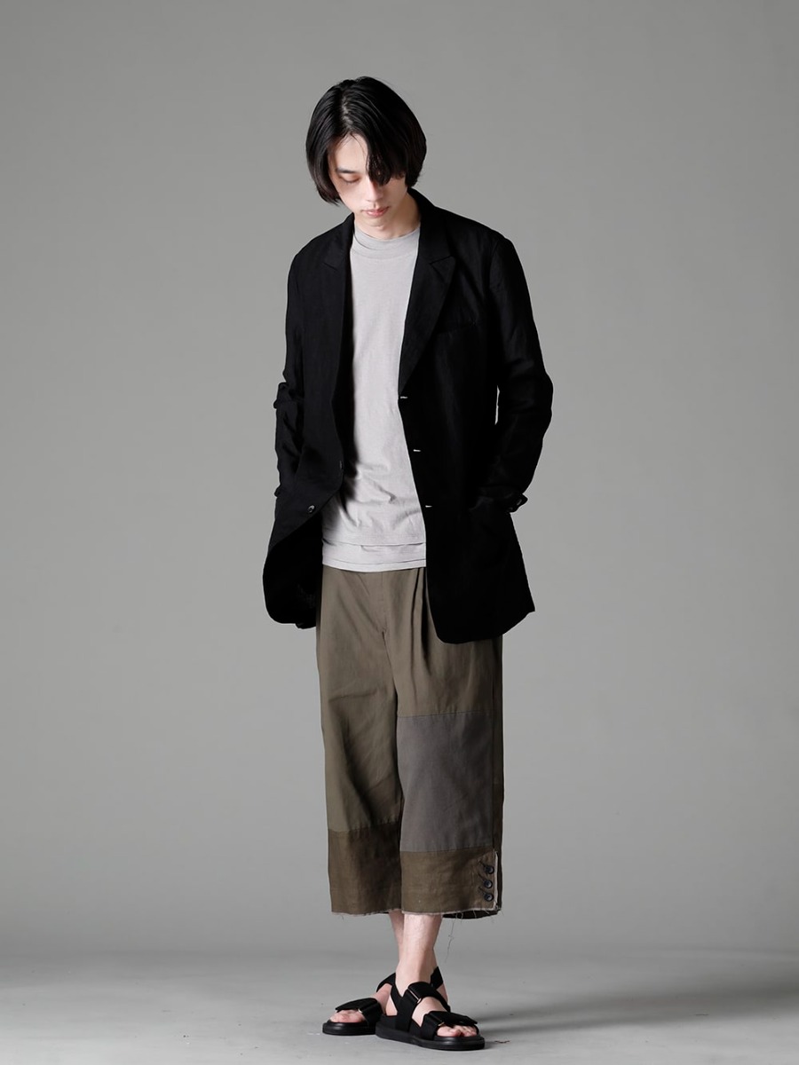 The Viridi-anne UMA WANG masnada 23SS M3041 Relax Jacket VI-3613-01-Light-Gray Double Layered T-shirt Light Gray VI-3569-04-Dark-olive Fragment Cropped Trousers Dark Olive US9561-Black Men's Sandals Black  4-001