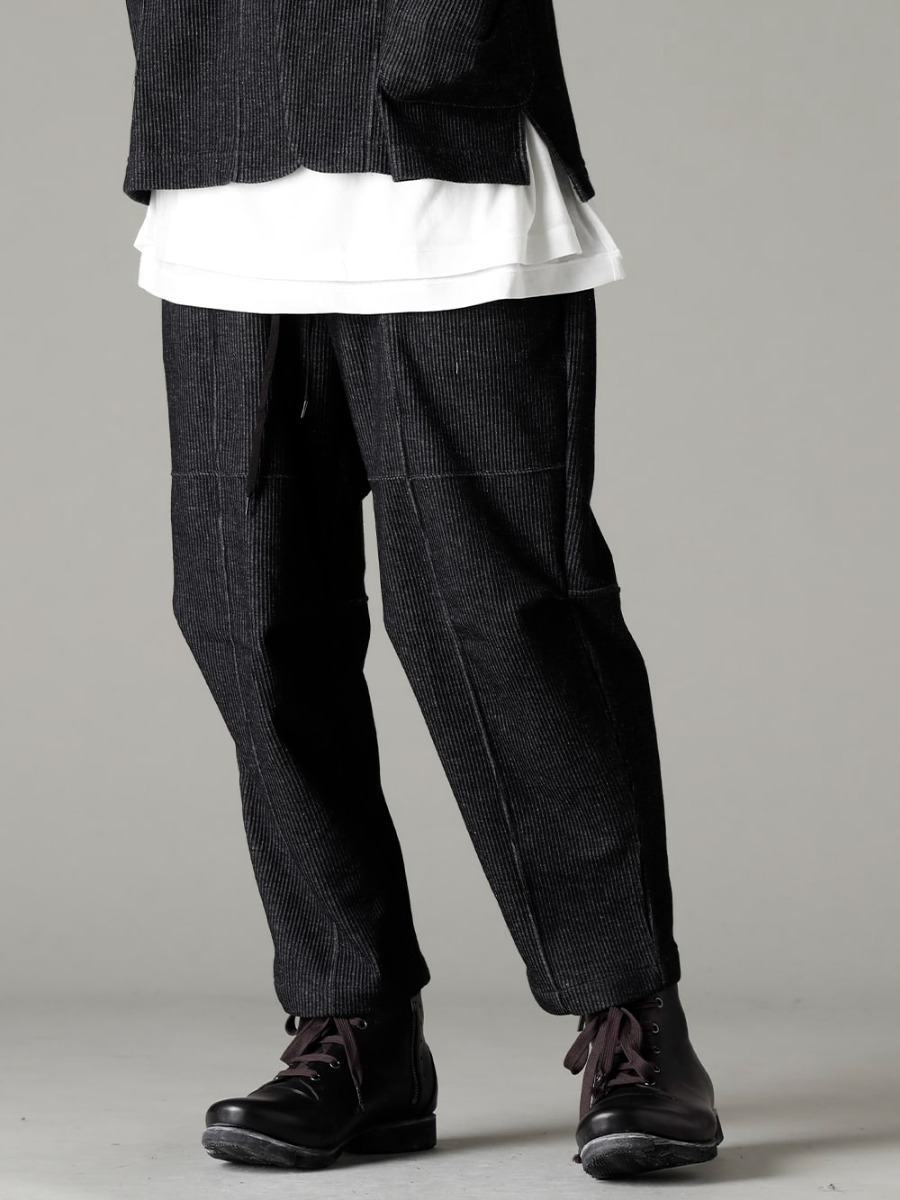 The Viridi-anne 23SS Convenient piece that can be the star of your styling VI-3596-04-Black Striped Knit Drawstring Pants Black FW-CSHS Leather boots GUIDI Horse leather 3-001