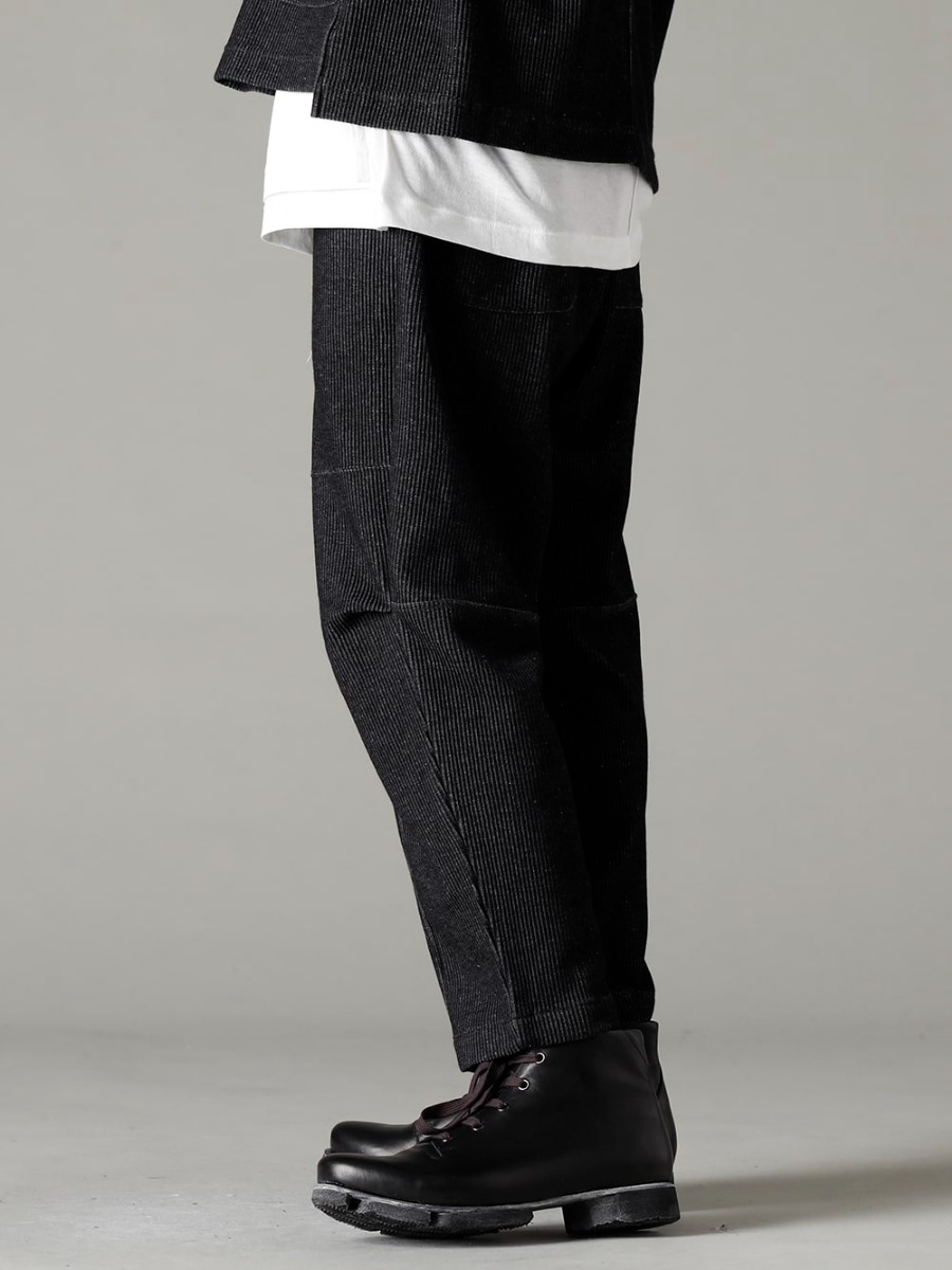 The Viridi-anne 23SS Convenient piece that can be the star of your styling - VI-3596-04-Black Striped Knit Drawstring Pants Black FW-CSHS Leather boots GUIDI Horse leather 3-002