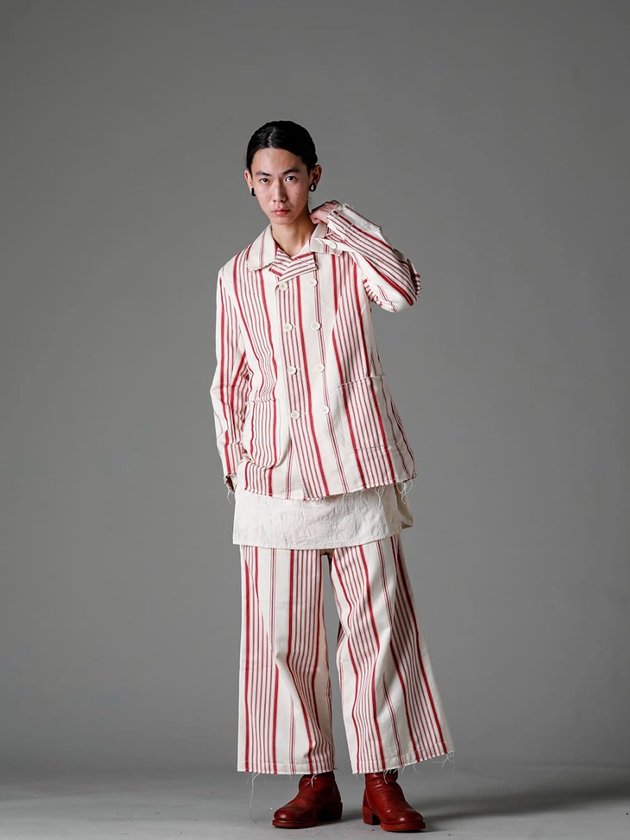 Olubiyi Thomas 23SS コレクション：ダブルブレストワークジャケット