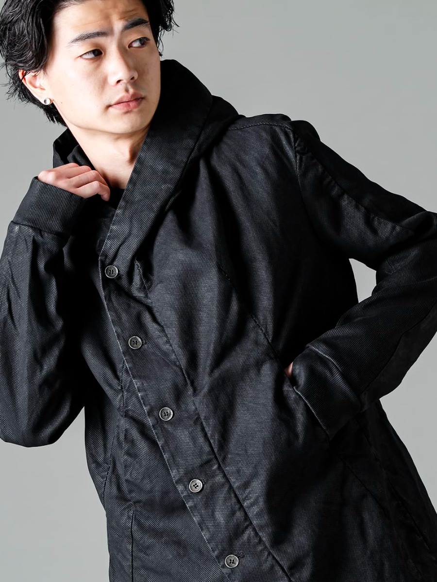 masnada(マスナダ) 23SS(春夏) 人体工学に基づいた複雑かつ立体的な構造  - M3020リブインサートパーカー M3056 ウェッジブラックシャツ 2-002