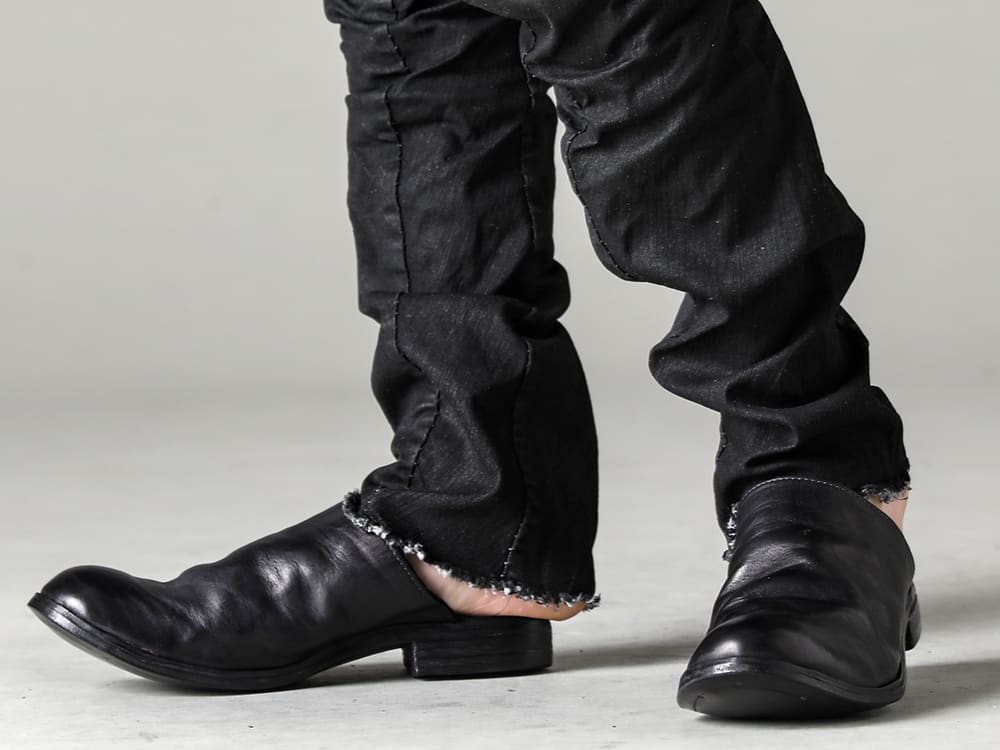 masnada(マスナダ) 23SS(春夏) 名作の3Dジーンズのアップデートモデル - M3011 カーブスリム6ポケットジーンズ M30S01 サボ 3-004