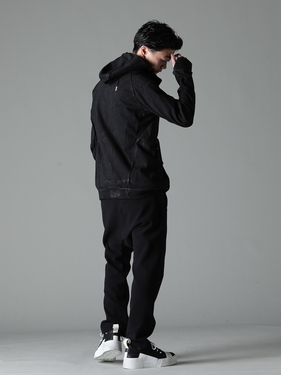 Boris Bidjan Saberi 23SS Unique and technical styling - ZIPPER4.1 - TS-ONE-PIECE.-RF-F035 - P3-F1602B - BAMBA2.1-LEATHER-WHITE-SOLE 1-003