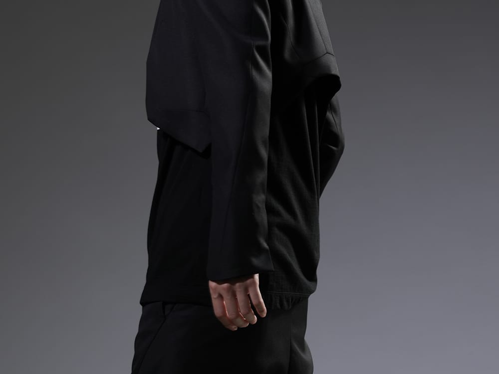 ユリウス 2023SS - ブランド独自のパターンで製作したショートジャケット - 817JAM2(ウール/ポリエステル ギャバ ショートジャケット) - 2-007