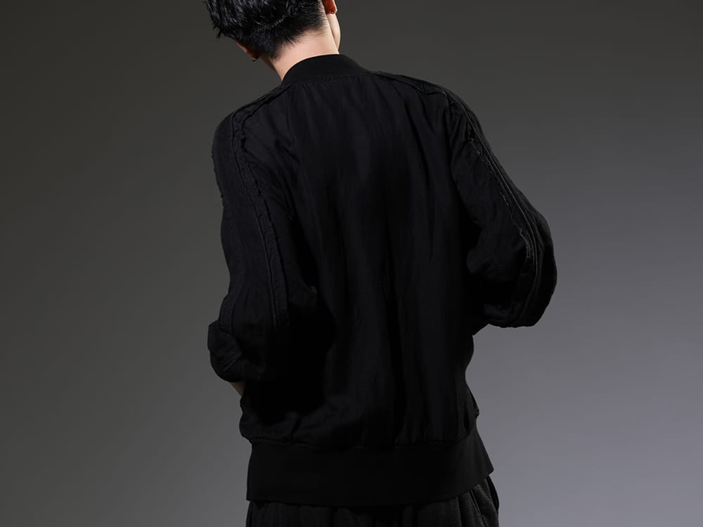 ヌード マサヒコマルヤマ 2023SS - ゆったりとしたシルエットが特徴的なボンバージャケット。 - NU-1693-Black(ガーメントダイ ボンバージャケット ブラック) - 2-011