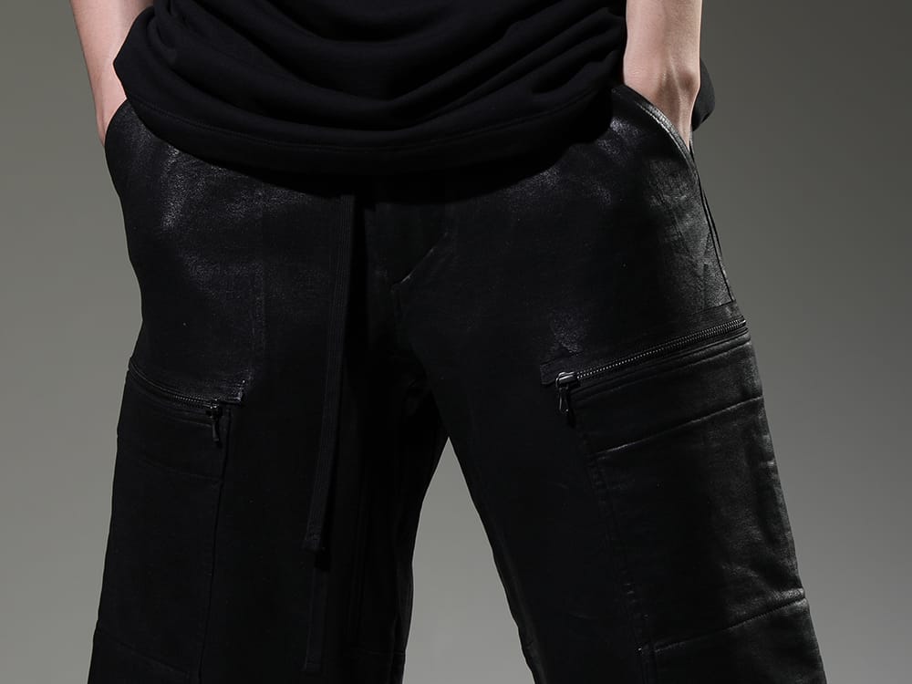 ユリウス 2023SS - 個性豊かなアイテムでユニークなコーディネートに - 819PAM9-C(コットンスウェット コーティング カーゴショーツ) - 3-004