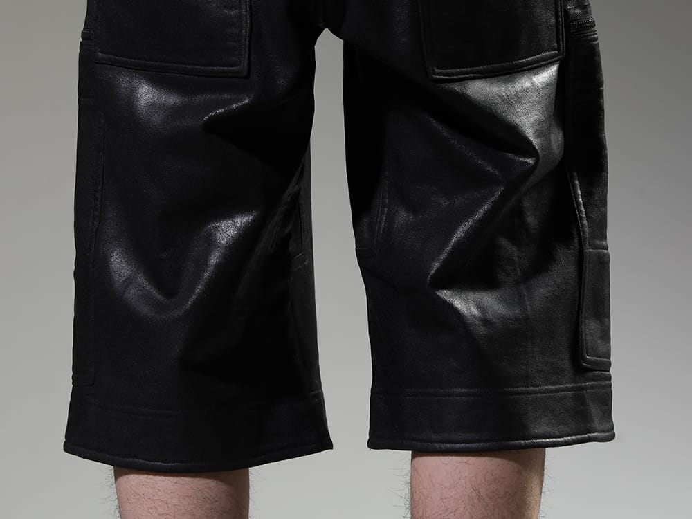 ユリウス 2023SS - 個性豊かなアイテムでユニークなコーディネートに - 819PAM9-C(コットンスウェット コーティング カーゴショーツ) - 3-007