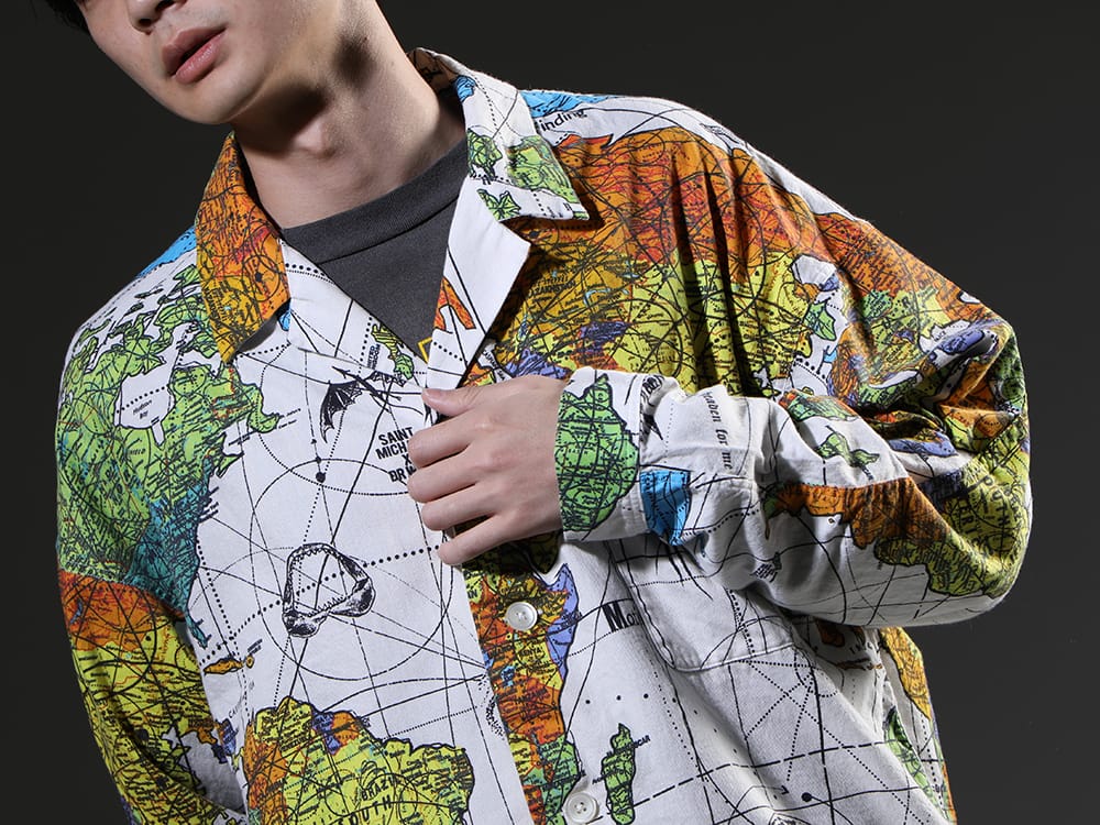 SAINT MICHAEL 2023SS - The eye-catching graphic design on the white main color - SM-S23-0000-082(©SAINT M×××××× × Dr. Woo WORLD MAP Pajama Shirt) - 2-004