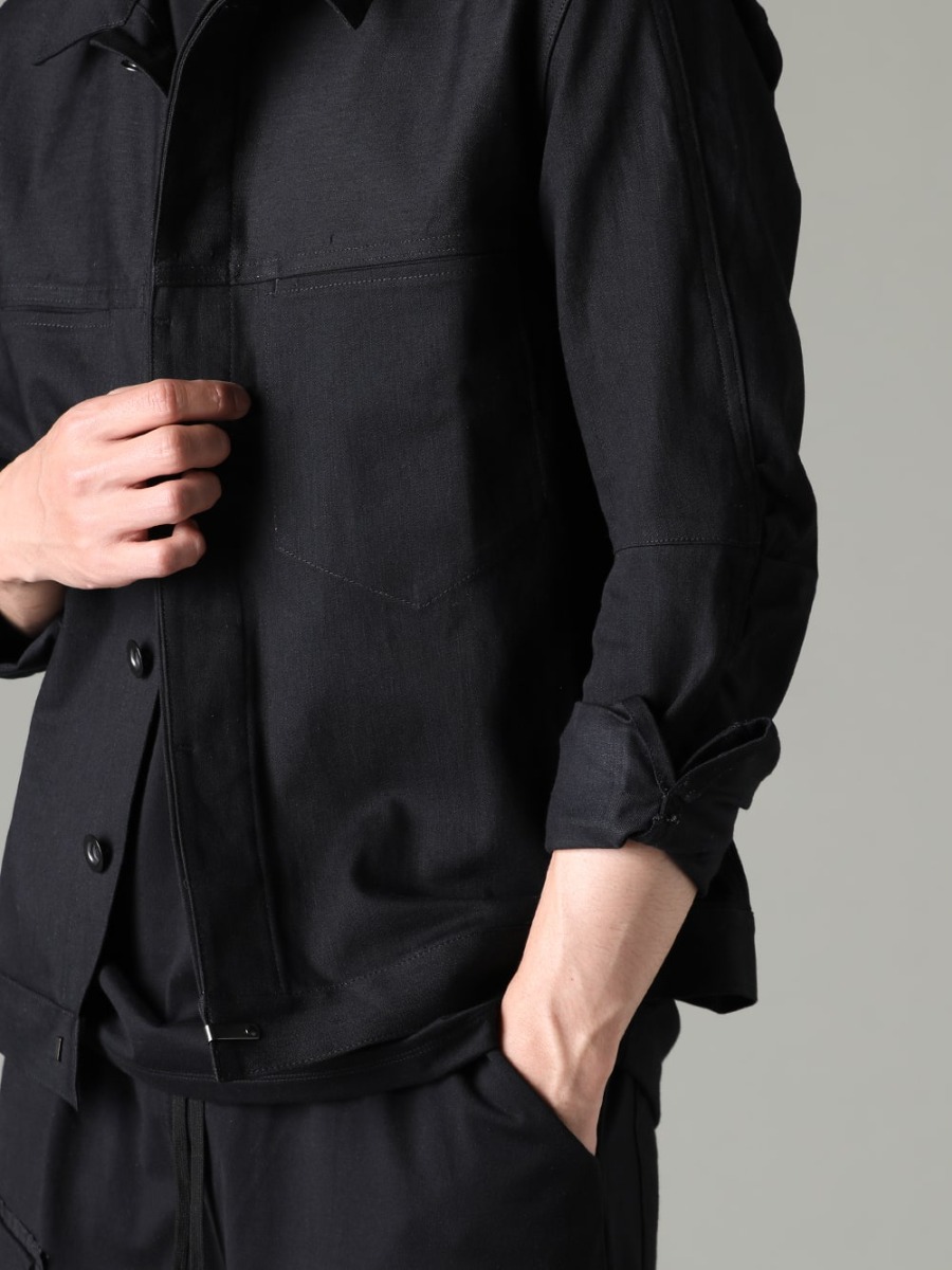 The Viridi-anne(ザ ヴィリジアン) 23SS(春夏) ゆったりシルエットがリラックス感を演出  - VI-3574-06-Black デニムジャケット ブラック VI-3612-01-Black フラグメント 半袖Tシャツ ブラック 2-006