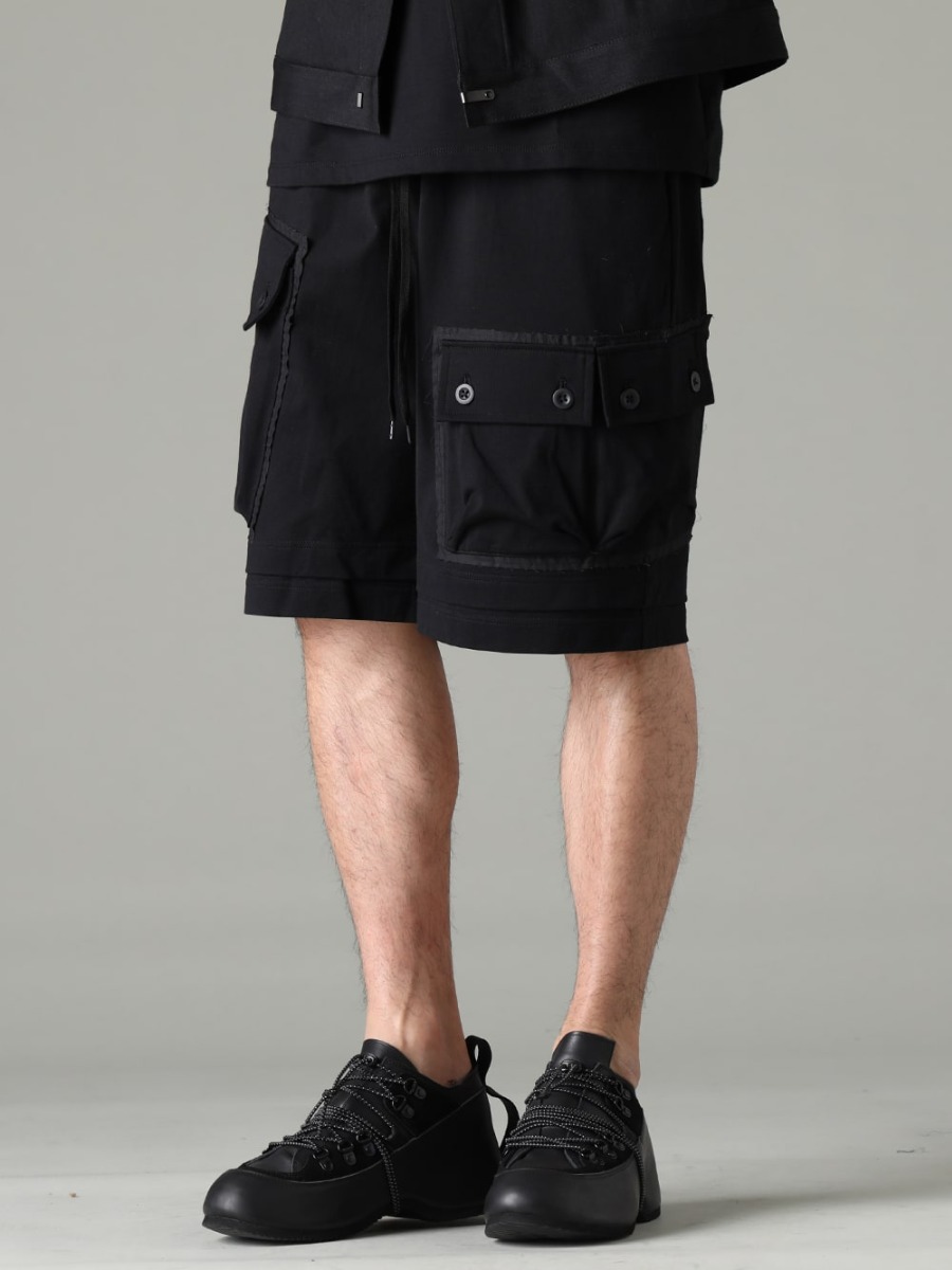 The Viridi-anne(ザ ヴィリジアン) 23SS(春夏) TVAの得意とする遊びの効いたデザイン - VI-3607-04-Black ジャージー ショート パンツ ブラック VI-3620-09-Black インヒールシューズ 3-001