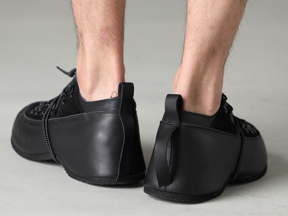 The Viridi-anne(ザ ヴィリジアン) 23SS(春夏) TVAの得意とする遊びの効いたデザイン - VI-3607-04-Black ジャージー ショート パンツ ブラック VI-3620-09-Black インヒールシューズ 3-007