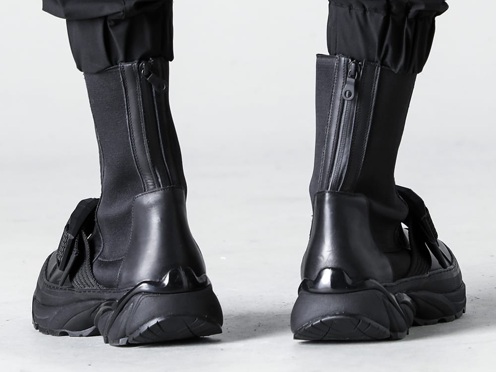 RIPVANWINKLE - リップヴァンウィンクル 2023SS 撥水性があり、4方向への伸縮性が特徴的なアノラッククライミングは天気が悪い日にも活躍 - RW-532 - アノラック クライミングパンツ -  - RW-521 - タクティカル ブーティー 3-005