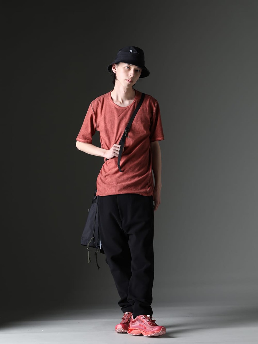 ACRONYM / D.HYGEN / 11 by Boris Bidjan Saberi / Boris Bidjan Saberi 2023SS - Tech style with black and red colors as the main elements - J1WTS-GT-Black(Tex-Sys Jacket Black) ST101-0923S-Brick(30/- Soft Cotton Jersey Cold Dye Belt Adjustable T-Shirt Brick) ST-BUCKET-GORE-TEX-11XNE(11 by BBS × New Era - BUCKET GORE-TEX) P3-F1602B(P3 F1602B) ST BAMBA5 11XS WH/WH/VA-ROSE(ST BAMBA5 11XS WH/WH/VA-ROSE) - 1-004