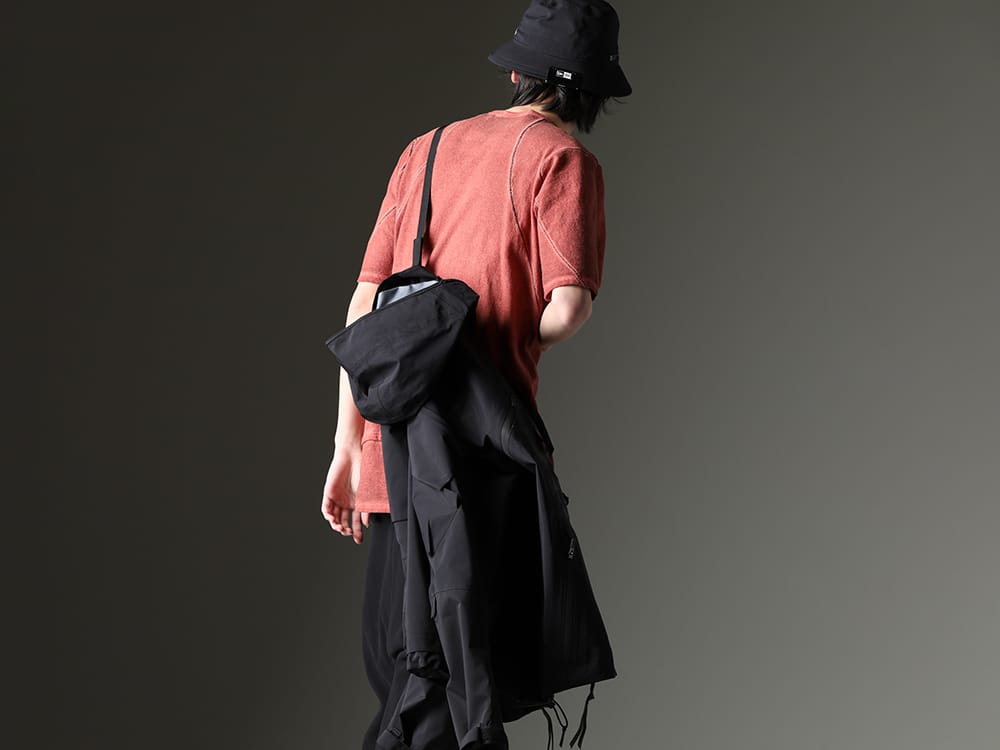 D.HYGEN / ACRONYM / 11 by Boris Bidjan Saberi 2023SS - Unique piece has many features that represent the brand. - J1WTS-GT-Black(Tex-Sys Jacket Black) ST-BUCKET-GORE-TEX-11XNE(11 by BBS × New Era - BUCKET GORE-TEX) ST101-0923S-Brick(30/- Soft Cotton Jersey Cold Dye Belt Adjustable T-Shirt Brick)   - 2-010