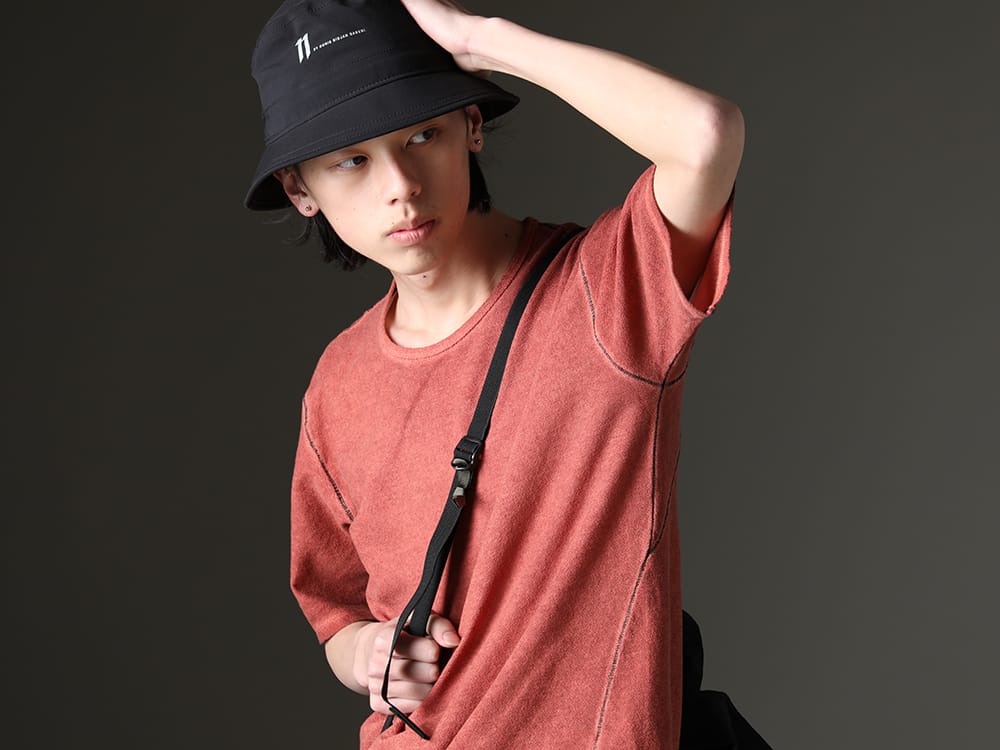 D.HYGEN / ACRONYM / 11 by Boris Bidjan Saberi 2023SS - Unique piece has many features that represent the brand. - J1WTS-GT-Black(Tex-Sys Jacket Black) ST-BUCKET-GORE-TEX-11XNE(11 by BBS × New Era - BUCKET GORE-TEX) ST101-0923S-Brick(30/- Soft Cotton Jersey Cold Dye Belt Adjustable T-Shirt Brick) - 2-011