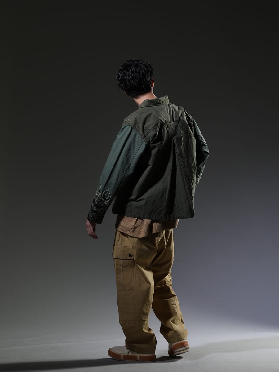 インク / オー プロジェクト / グイディ 2023SS - 合わせのカラーを意識した着飾らない抜け感のあるスタイリング。 - ink23-02-Tiger-M(ファイアーエンブレムジャケット タイガー - M) O15TS1-mesh-YELLOW-BEIGE(SS TEE コットン メッシュ イエロー ベージュ) O15TR3-MUSTARD(カーゴ トラウザー マスタード ファイン キャンバス) GJ02-CO00T(レースアップブーツ - ホースフルグレインレザー - GJ02 CO00T) - 1-004