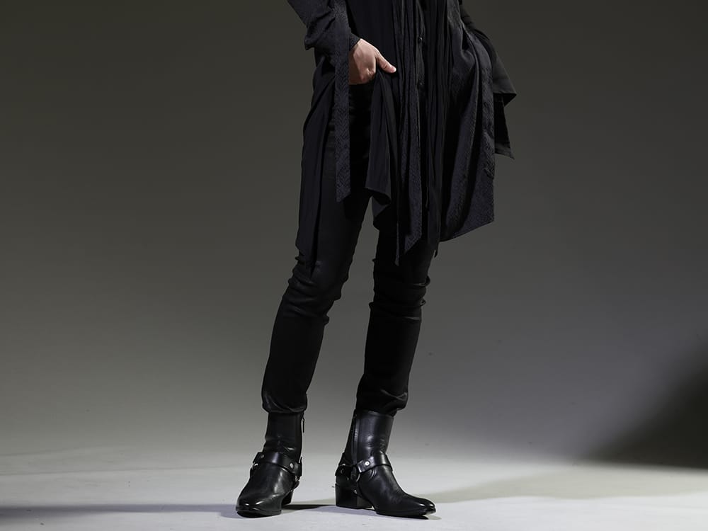 GalaabenD 2023SS Coated pants for a fashionable look. - 87214531(Black coating JUSTIN Denim pants) 87115902(Harness Ring Boots) - 3-001