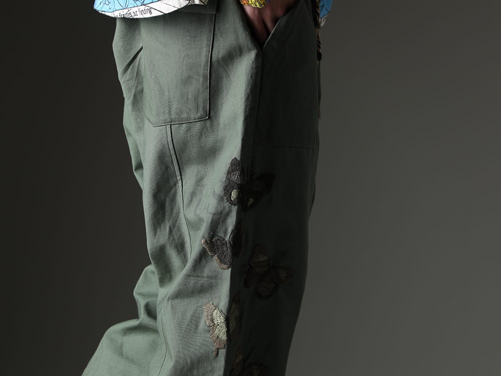 インク 2023SS 蝶々の手刺繍が特徴的なinkのベイカーパンツ。 - ink23-11(バタフライ パンツ) - 3-006