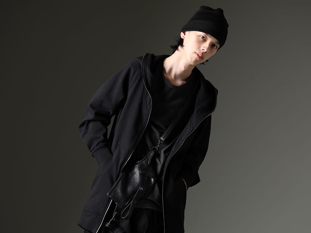 JULIUS / D.HYGEN 2023SS - A versatile, practical hoodie - 819CUM1-black(Front Zip Sweat Hoodie Black) ST101-0823S-Charcoal(30/- Soft Cotton Jersey Cold Dye Belt Adjustable T-Shirt Charcoal) 819BGU2-L(Lamb Leather Gun Holder Pouch) 819ACU3-black(Cotton/Cupro Jersey Hair Band Black) - 2-001