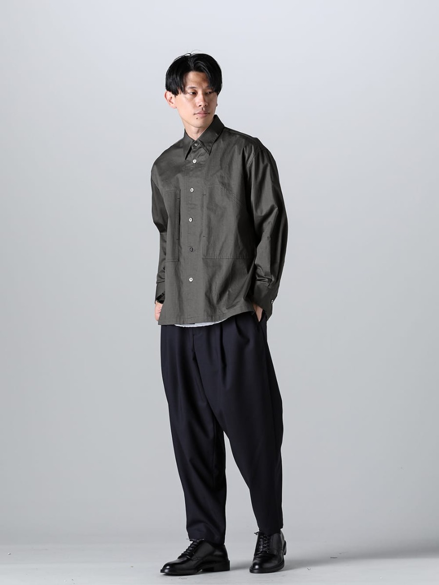 IRENISA - イレニサ 2023SS 見出し4 - IH-23SS-B020-CSS-Olive Charcoal- ワイド ポケット シャツ ブルゾン Olive Charcoal - IH-23SS-P021-MT - スリータックテーパードパンツ - IH-22SS-S001-RC - レザーシューズ  4-001