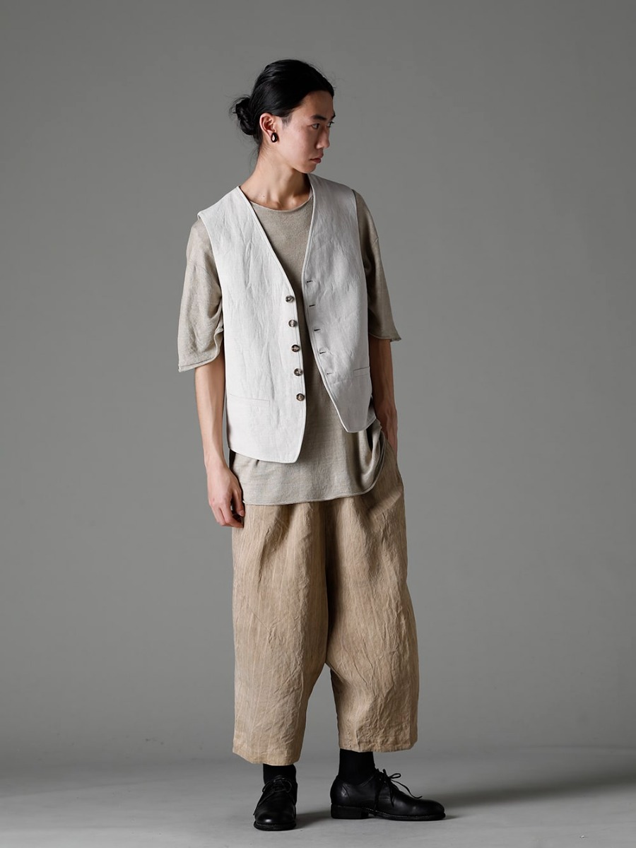 forme d'expression 23SS vests that easily express a sense of coziness -  UG063-F50S waistcoats 3-001