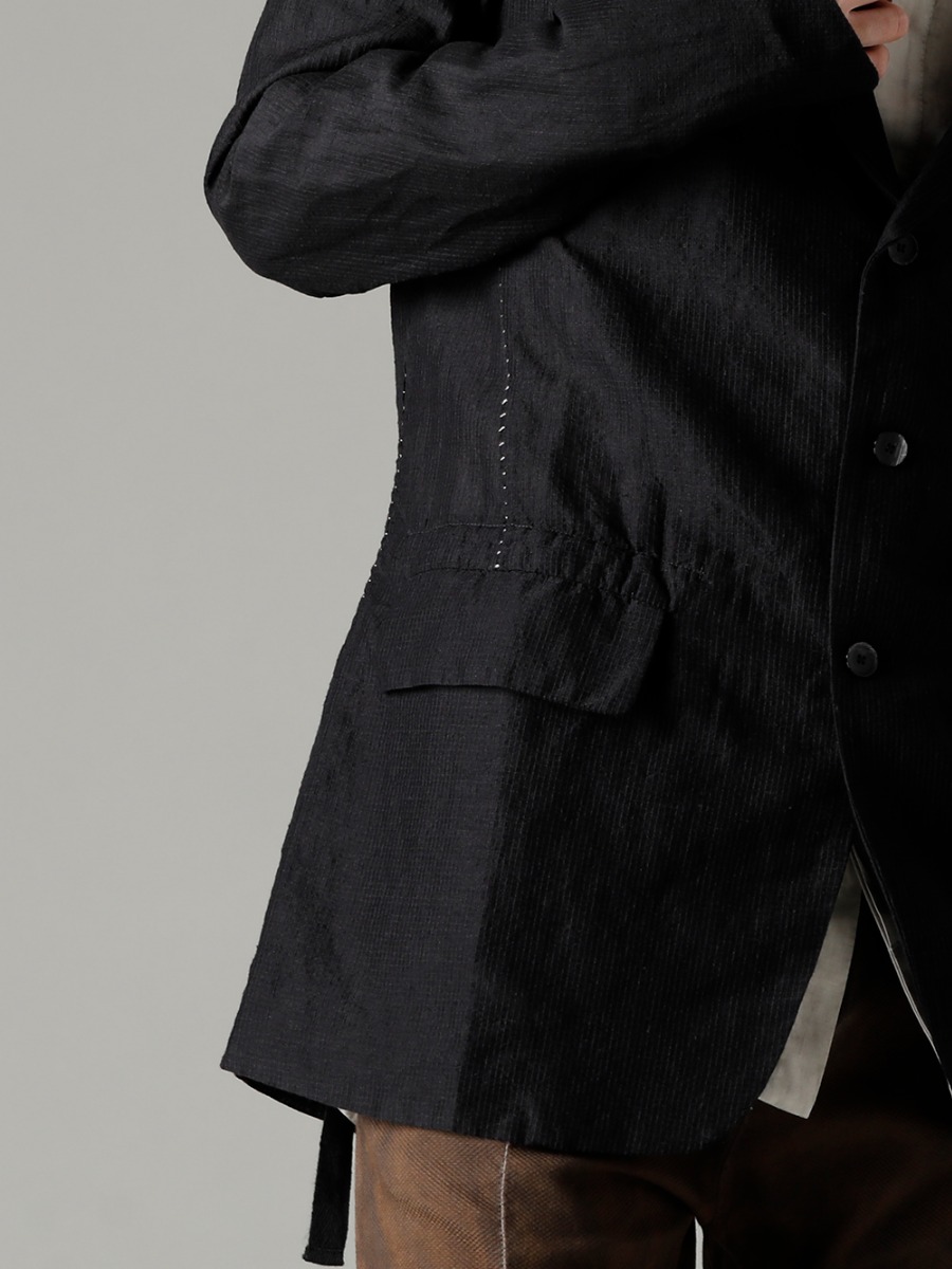 masnada 23SS create three-dimensional gathers with ribbon tape to give a unique look to the back.  - m3041 relaxed jacket M3059 tape Slim Shirt M3022 rib Insert Dart Slim Pants Granite M30S01 sabo 2-003