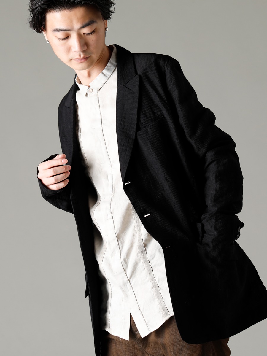 masnada 23SS create three-dimensional gathers with ribbon tape to give a unique look to the back.  - m3041 relaxed jacket M3059 tape Slim Shirt M3022 rib Insert Dart Slim Pants Granite M30S01 sabo 2-006