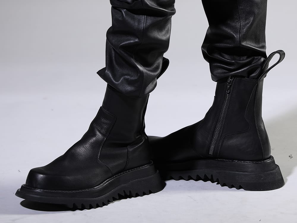 Julius 2023SS Popular Gas Mask Cargo Pants made with Lamb Leather - 807FWM2(Cow Skin Side Zip Boots) - 3-007