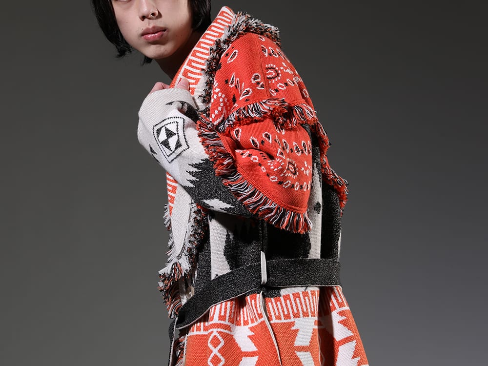 ALANUI 2023SS - The ALANUI knit cardigan is made of carefully selected materials and knitted with care. - LMHS23-054(Icon Bandana Patch Jacqrd Cardigan) - 2-006