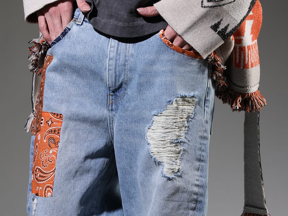 ALANUI 2023SS These denim pants feature the patchwork that ALANUI is known for. - LMYS23-200(Baggy Denim Patchwork Jeans) - 3-004