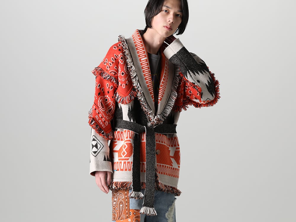 アラヌイ 2023SS - ALANUI(アラヌイ) 2023SSコレクションより最終入荷分のアイテムがデリバリー！只今より店頭・通販共に販売スタート！ - LMHS23-054(アイコンバンダナ パッチワーク ジャカードカーディガン) - 1-002