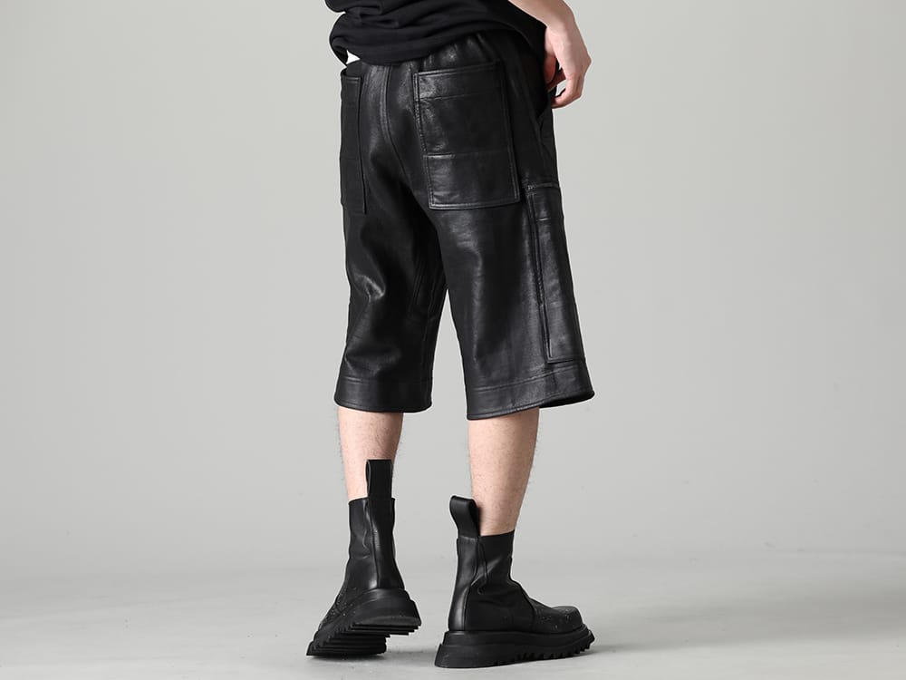 ユリウス 2023SS - JULIUS(ユリウス) 2023SSコレクションより第6弾目のアイテムがデリバリー！只今より店頭・通販共に販売スタート！ - 819PAM9-C(コットンスウェット コーティング カーゴショーツ) - 1-018