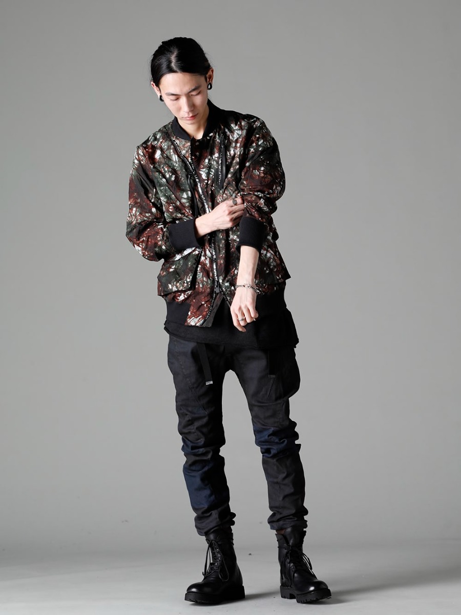 D.HYGEN 23SS ST104-0123S-Moss-Black Mura (unevenly dyed) Nylon Ox Bomber Jacket, Moss Black ST107-0323S Mud-finished stretch denim drop crotch jog pants 795V-Black-Horse Lace-up boots with rubber sole - Horse full grain leather - 795V  4-001