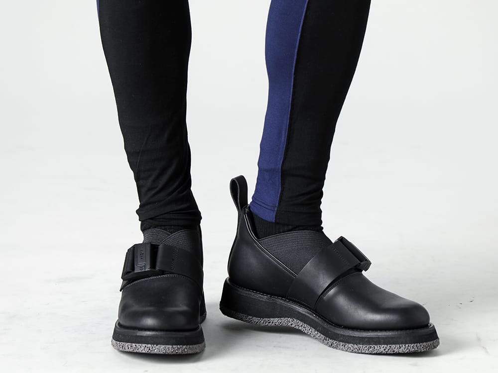 RIPVANWINKLE - リップヴァンウィンクル 2023SS SOLOTEXジャージ素材を使用したクライミング仕様の新型ショーツにバイカラーレギンスをセレクト - RW-518-Black × Navy - バイカラー レギンス ブラック × ネイビー - RW-520 - タクティカル ダービーゴア 3-005