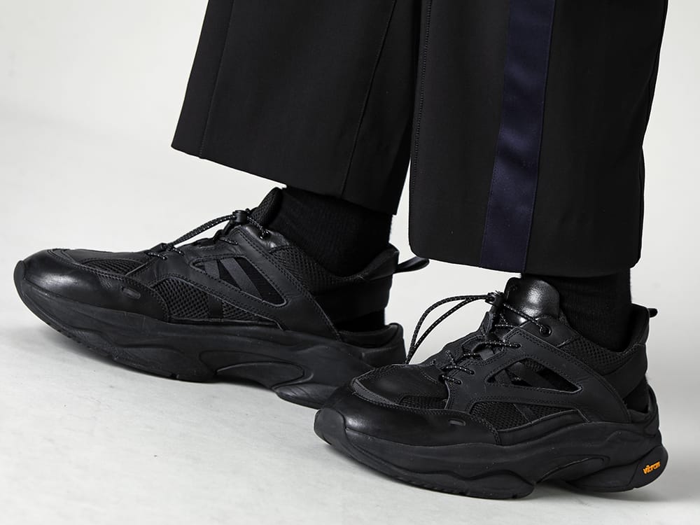 RIPVANWINKLE - リップヴァンウインクル 2023SS 別売りで販売されているRW-552「ストラップ」をショルダーベルトとして使用！ - RW-534 - グルカ パンツ - SCV879C001 - フェアー ウィンドライト 3-008