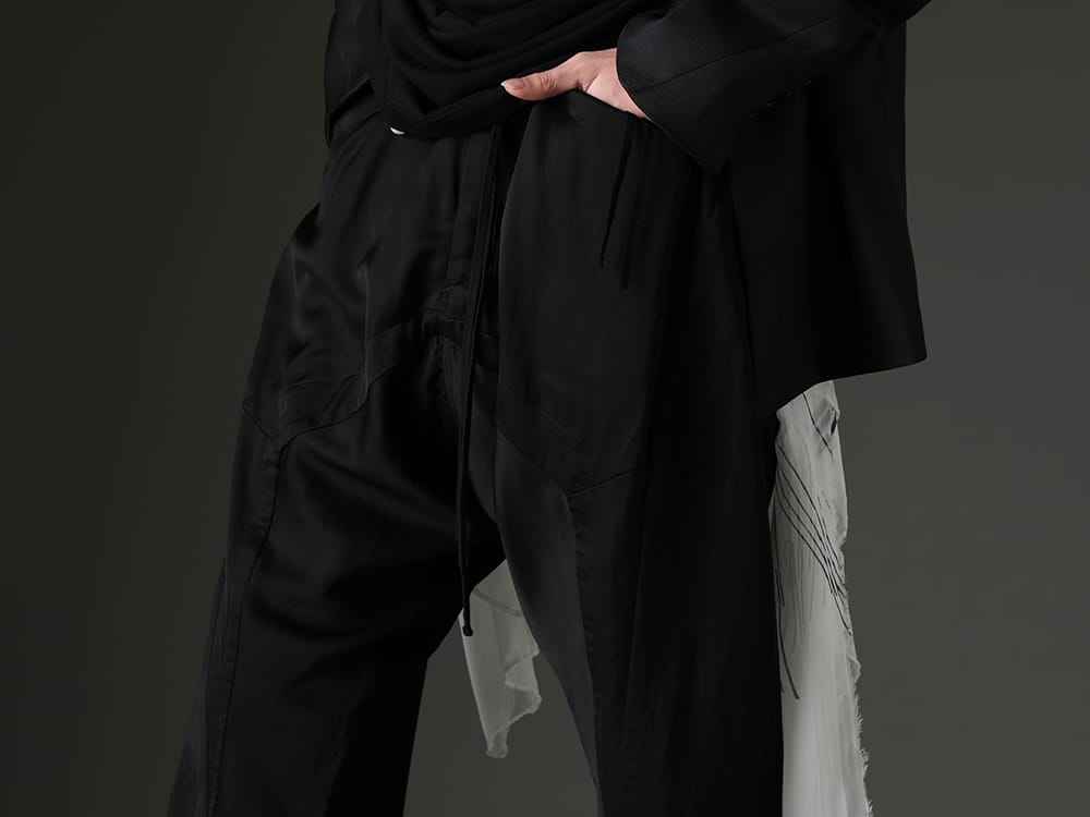 Julius 2023SS Sophisticated style with flared pants for an elegant look - 817PAM10(Cupro/Cotton/Linen Satin Flared Pants) - 3-004