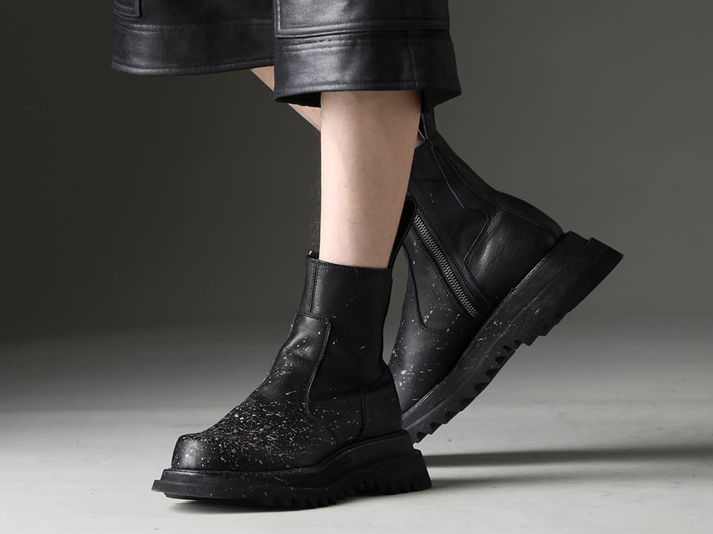 JULIUS 2023SS Presence as strong as leather - 807FWM2-P(Cow Skin Painted Side Zip Boots) - 3-007