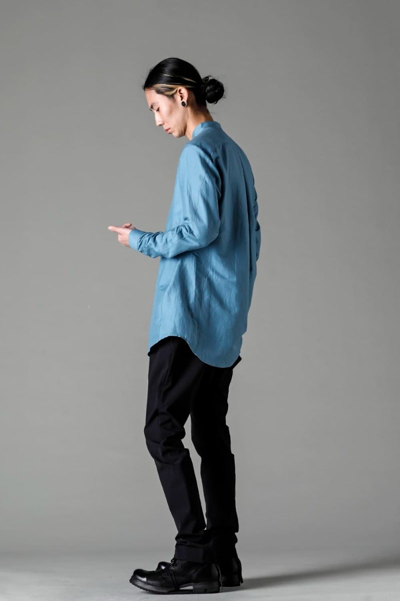 DEVOA 23SS ミニマルなデザインのセミロングマオカラーシャツ - SHN-ESCM Shirt Cotton/silk CSC-SSB3-Mud-Gray Printed Long Sleeve Cotton Stretch Jersey Mud Gray PTI-SDES スリム パンツ ショーラーダイナミック FW-VTHS Leather shoes GUIDI Calf 3-003