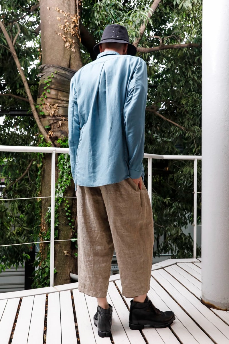 DEVOA 23SS スタンダードな形にアクセントを加えたボタンダウンシャツ - SHN-ESCR Shirt Cotton/silk PTI-STCB-Dune Baggy Cropped PantsRamie Dune FW-CSHS Leather boots GUIDI Horse leather 3-007