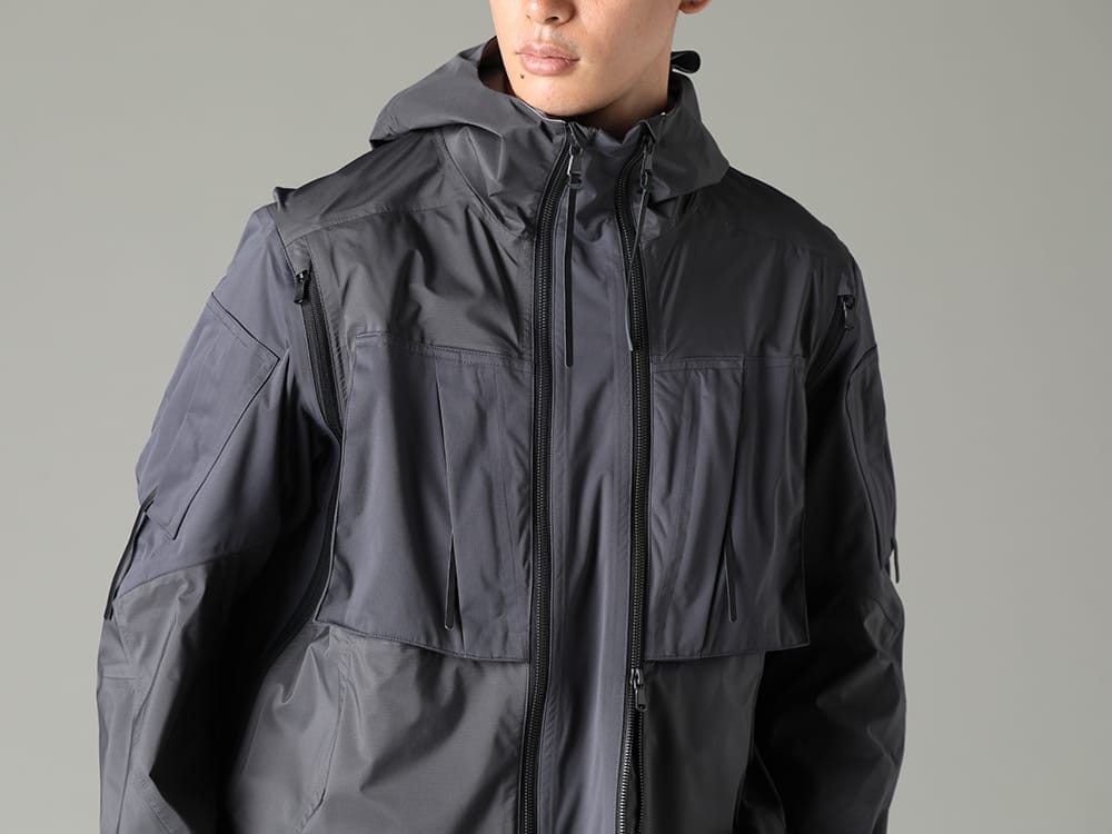The Viridi-anne 2023SS - Ideal styling for the changing spring season with its rainy days - VI-3557-06-Dark-Gray(Water Repellent Hooded Jacket Dark Gray) - 2-005