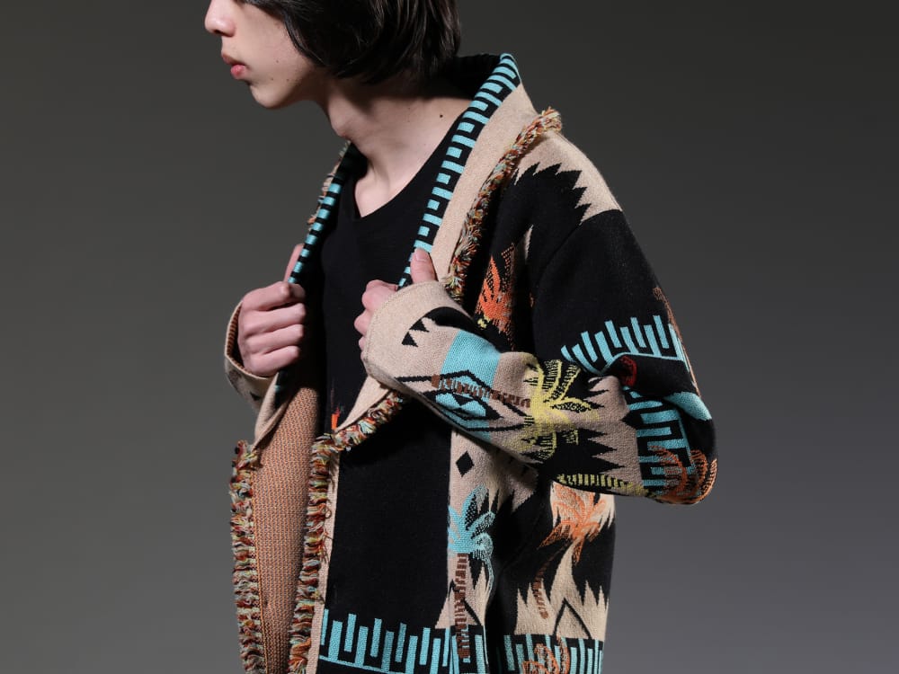 アラヌイ / ユリウス 2023SS - ラグジュアリーさを感じる高品質なニット - LMHS23-050(パームツリー ジャカード アイコンカーディガン) 787CUM3(DUSK ツイスト タック ショートスリーブTシャツ) - 2-005