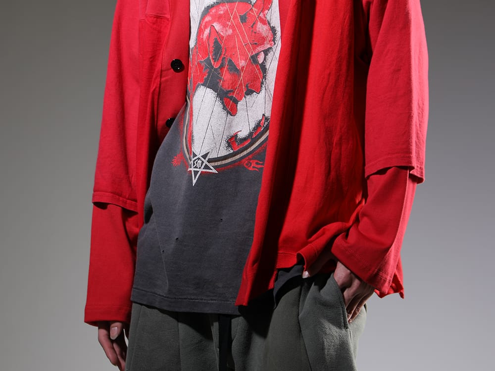 インク / セントマイケル 2023SS - Tシャツをリメイクしたユニークさを感じるカーディガン - ink23-05-Red(アップサイドダウン カーディガン レッド) SM-S23-0000-002(DEVIL ショートスリーブTシャツ) - 2-012
